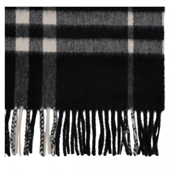 BURBERRY Black and Gray Wide check Lambswool scarf 40X30 - Picture 1 of 5